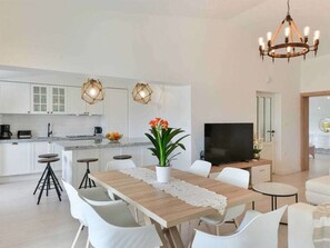 Villa | Dining - Luxury Villa Maria With Large Pool (Policnik)