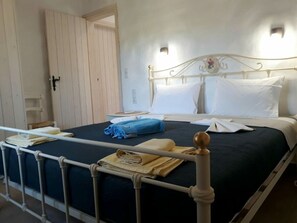 2 bedrooms, individually furnished, iron/ironing board