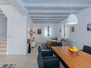 Villa | Restaurantes