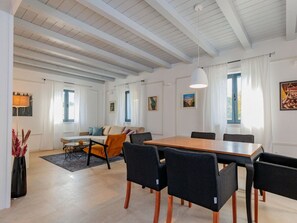 ヴィラ | レストラン