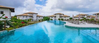 Praia do Forte 2 bedrooms Complete and Comfortable