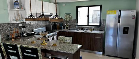 Microwave, stovetop