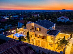 Villa | Exterior - Villa in Polaca With Swimming Pool (Polaca)