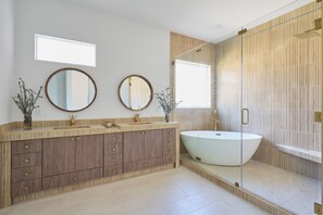 Bidet, towels, soap, toilet paper