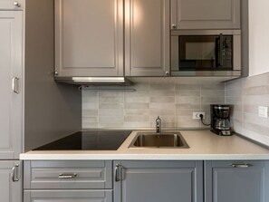 Villa | Private kitchen - Villa Azzurro With Jacuzzi and Pool (Sveti Filip i Jakov)