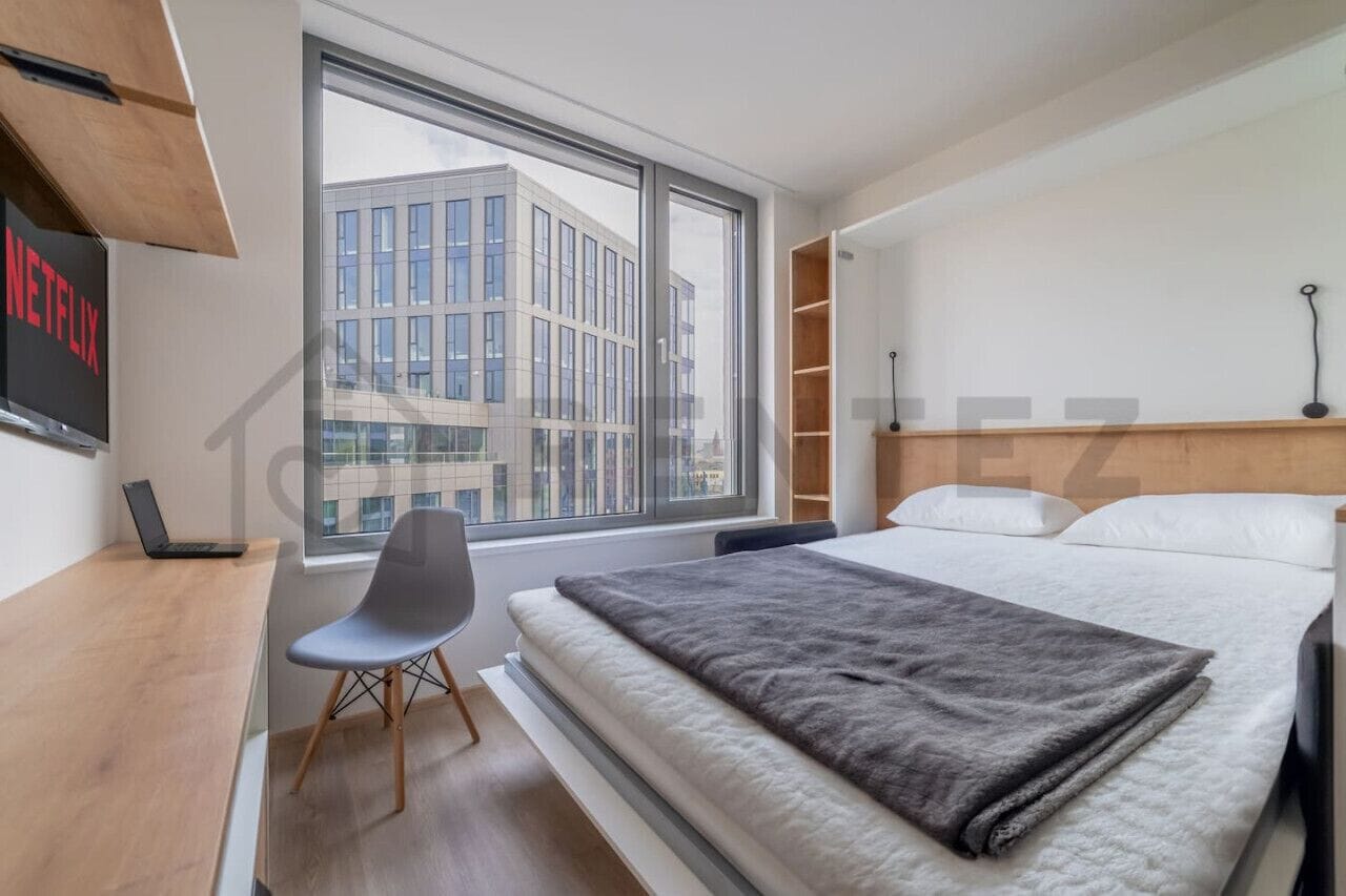 1 غرفة نوم ومكتب وواي فاي وملاءات أسرّة