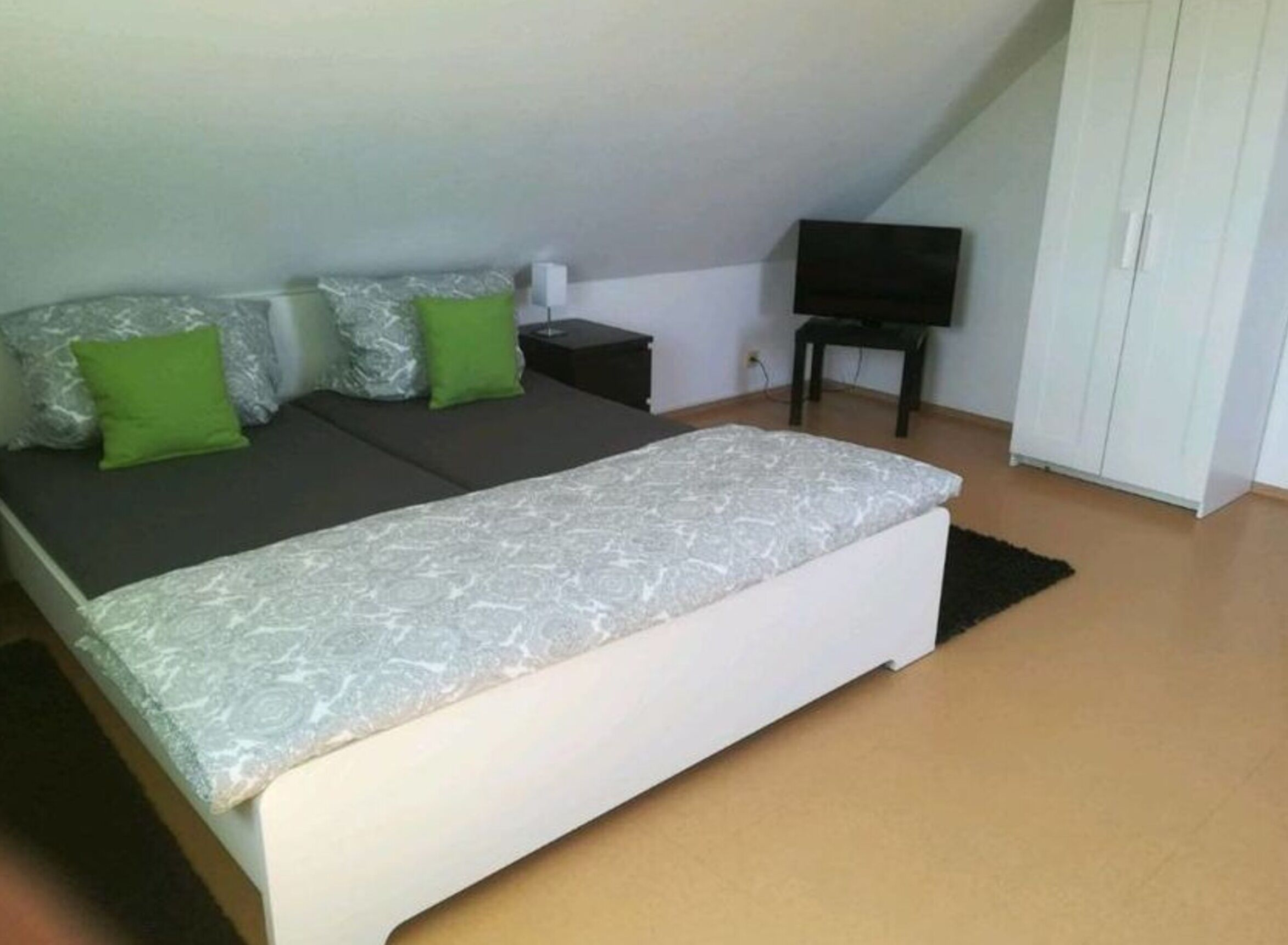 Mobile Home | 3 bedrooms, individually furnished, iron/ironing board