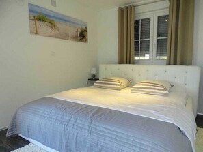 Mobile Home | 5 bedrooms, individually furnished, iron/ironing board - Victoria Comfortable Holiday Residence (Jasenice)