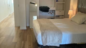 2 habitaciones, escritorio, wifi gratis y ropa de cama