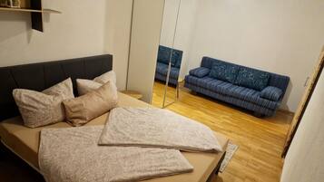 2 Schlafzimmer, Bügeleisen/Bügelbrett, WLAN, Bettwäsche