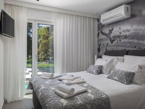 8 habitaciones