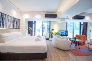 Luksus-værelse til 4 personer - byudsigt | Lydisolering, gratis Wi-Fi, sengetøj