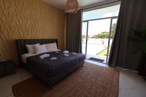 Luxury Suite, Patio, Pool View - PARIS Villas Tropical Suite (Gros Islet)