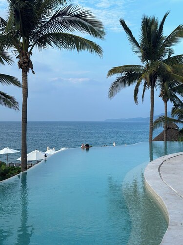 Luxury 3BR Punta Mita Inside Gates Premium Member Golf Cart Daily Housekeeper