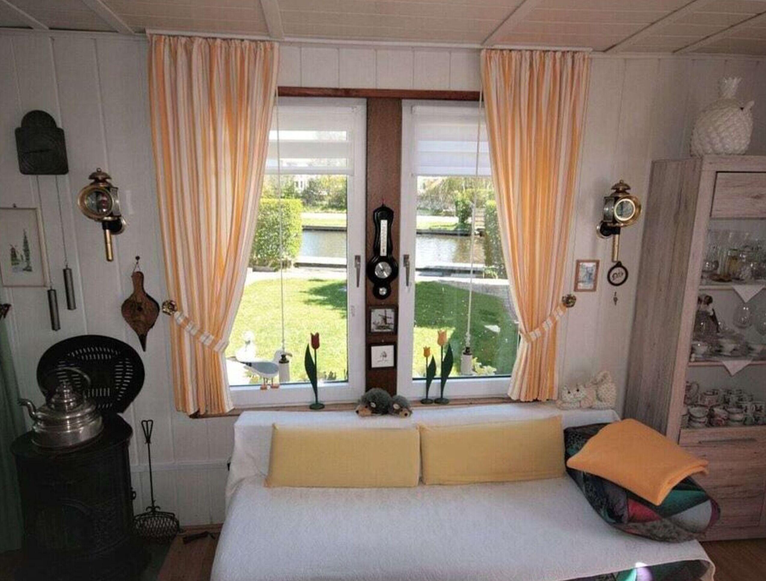 Chalet | 2 bedrooms, individually furnished, iron/ironing board
