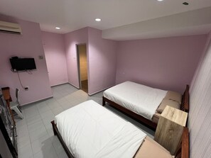 Triple Room, City View | Desk, soundproofing, free WiFi - M STRAITS HOTEL (Malacca City)