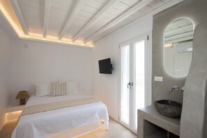 5 slaapkamers, een strijkplank/strijkijzer, reisbedje, gratis wifi