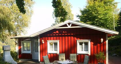 Raven's Nest Comfortable Holiday Residence