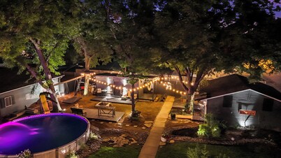 Mid Century Modern - The Martin Frisco Stay & Play - Hot Tub, Pool & Firepit!