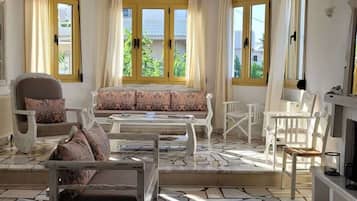 Mobile Home | Living area