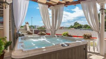 Villa | Property amenity