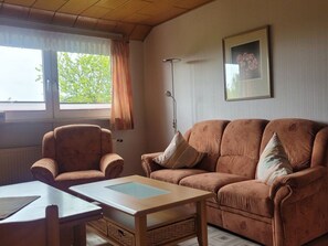 Mobile Home | Living area - 4 - Haus Monika Comfortable Holiday Residence (Butjadingen)
