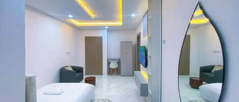 1 bedroom, iron/ironing board, WiFi