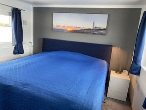 Chalet | 2 chambres, ameublement personnalisé, fer et planche à repasser