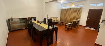 AC Home in Wellawatta Colombo 06 - 2AC Bedrooms & Servant/Guest room