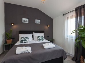 วิลล่า | 4 ห้องนอน, ตกแต่งพิเศษโดยเฉพาะ, เตารีด/โต๊ะรีดผ้า