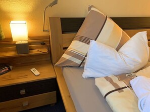 單棟房屋 | 1 間睡房、熨斗/熨衫板、床單