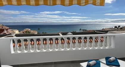 Beach Love Comfortable Holiday Residence