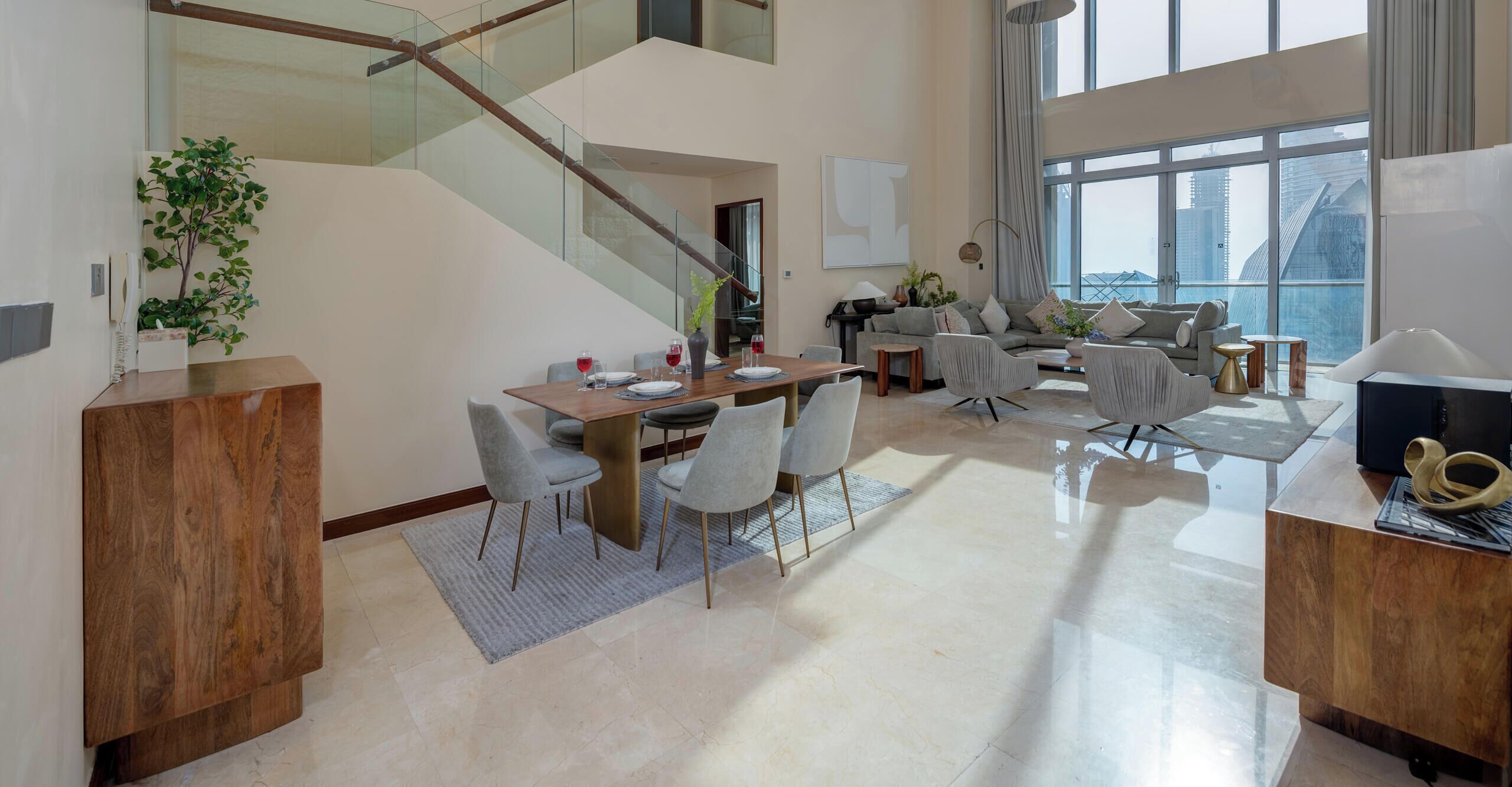 Luxury Penthouse - B, Balcony, City View | In-room dining