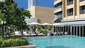 2 outdoor pools, pool umbrellas, pool loungers