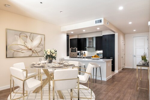 Americana @ Brand Condo 