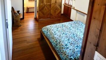 Mobile Home | 2 bedrooms, individually furnished, iron/ironing board
