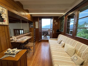 Mobile Home | Living area