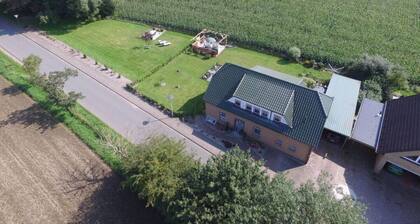 Brekling Comfortable Holiday Residence