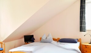 2 chambres, lit parapluie