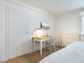 5 habitaciones y muebles diferentes