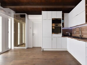 Villa | Private kitchen - Jurenda Comfortable Holiday Residence (Sukosan)