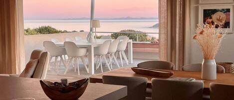 تناول الطعام