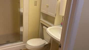 Shower, towels, soap, shampoo