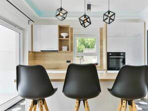 Villa | Dining - Katharina Comfortable Holiday Residence (Jasenice)