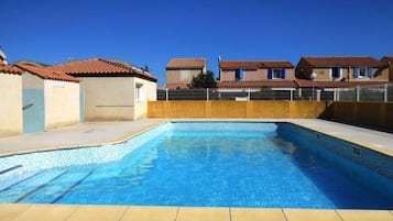 Mobile Home | Pool