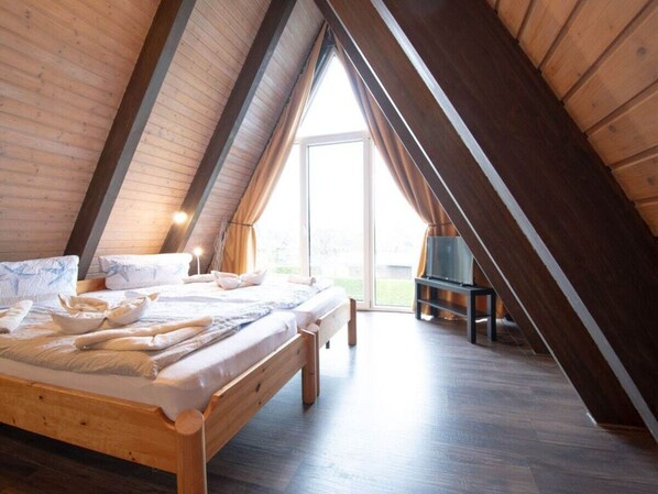 2 bedrooms, individually furnished, iron/ironing board