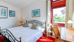 2 bedrooms, iron/ironing board, individually furnished - Aquaronde 84 Comfortable Holiday Residence (Lemmer)