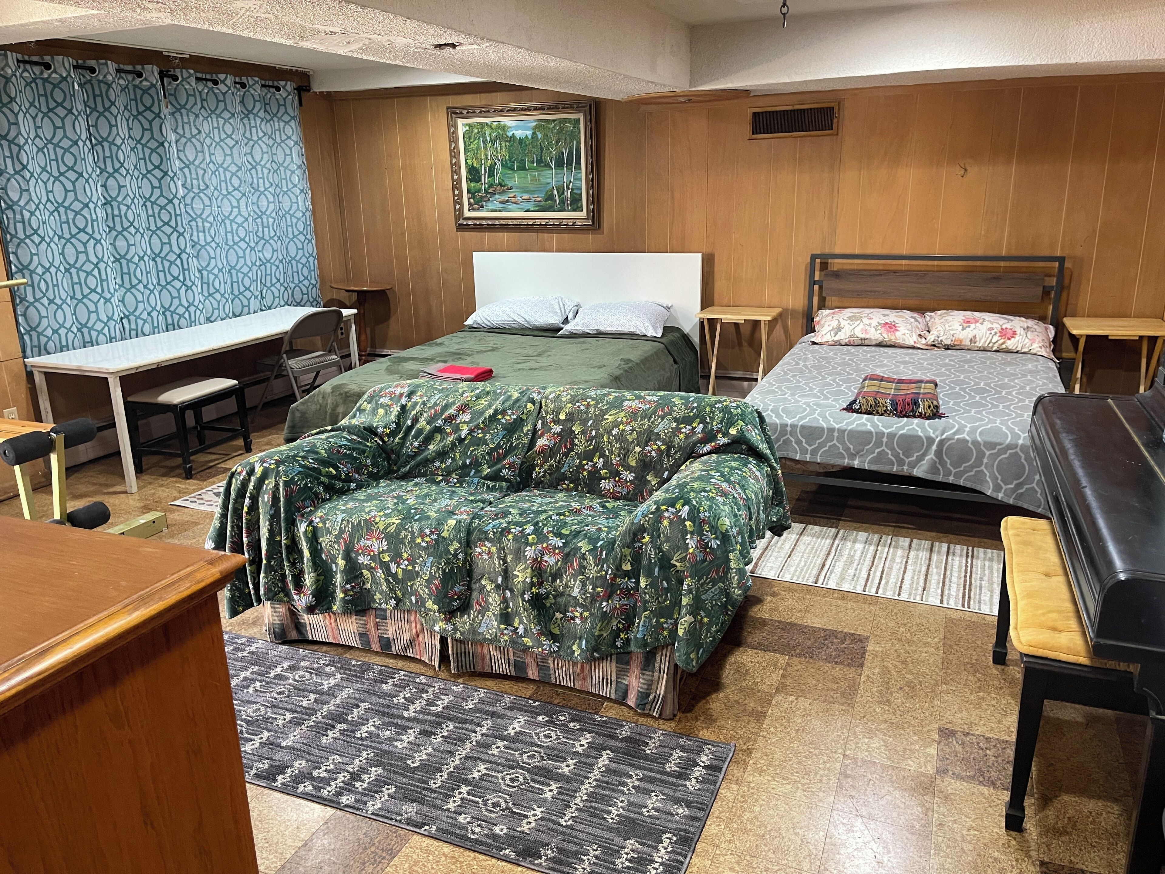 1 多间卧室、WiFi、床单