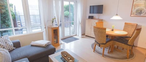 House | Dining