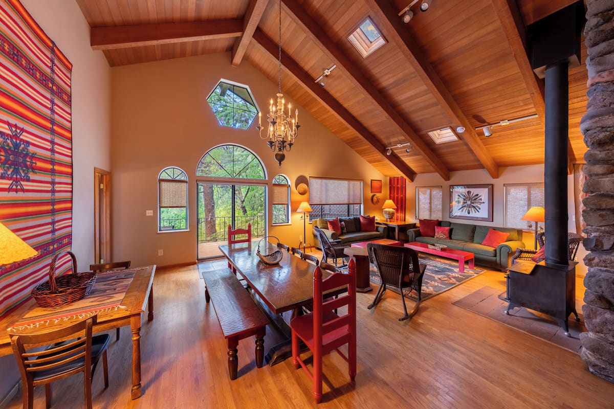 Ponderosa | Living area